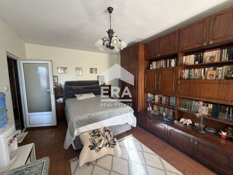 Продава КЪЩА, гр. Варна, Виница, снимка 3 - Къщи - 53417187