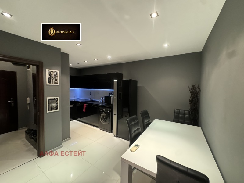 Продава 3-СТАЕН в град Враца, Център - 80 кв.м / 210 000 € » 410 724.30 лв., АЛФА ЕСТЕЙТ