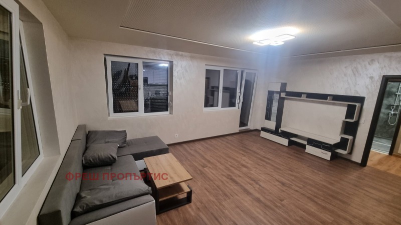 Продаја  1 спаваћа соба Софија , Студентски град , 63 м2 | 37026138