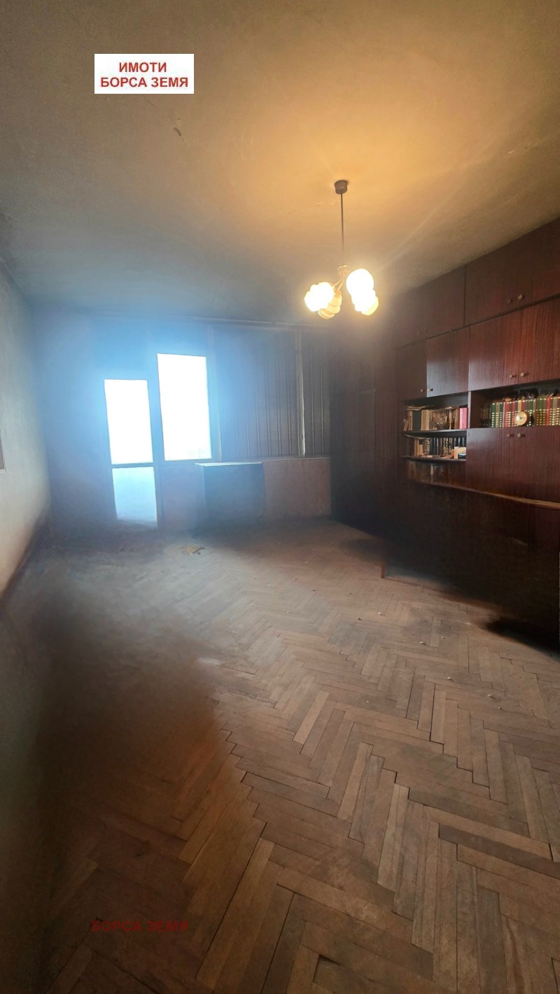 À venda  1 quarto Targovichtche , Centar , 66 m² | 64166008