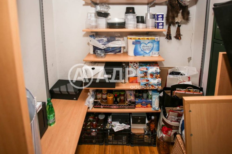 Продава  Многостаен град София , Овча купел , 213 кв.м | 70327300 - изображение [17]