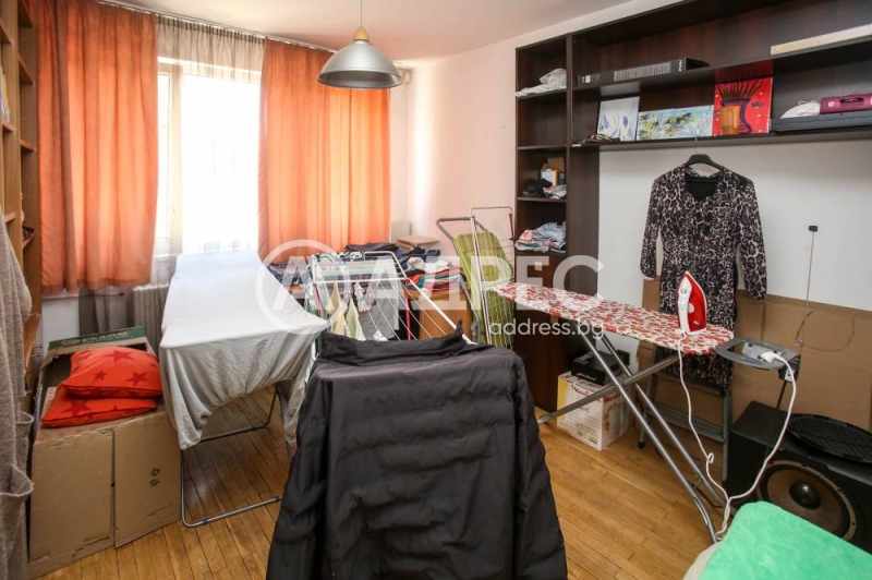 Продава  Многостаен град София , Овча купел , 213 кв.м | 70327300 - изображение [13]