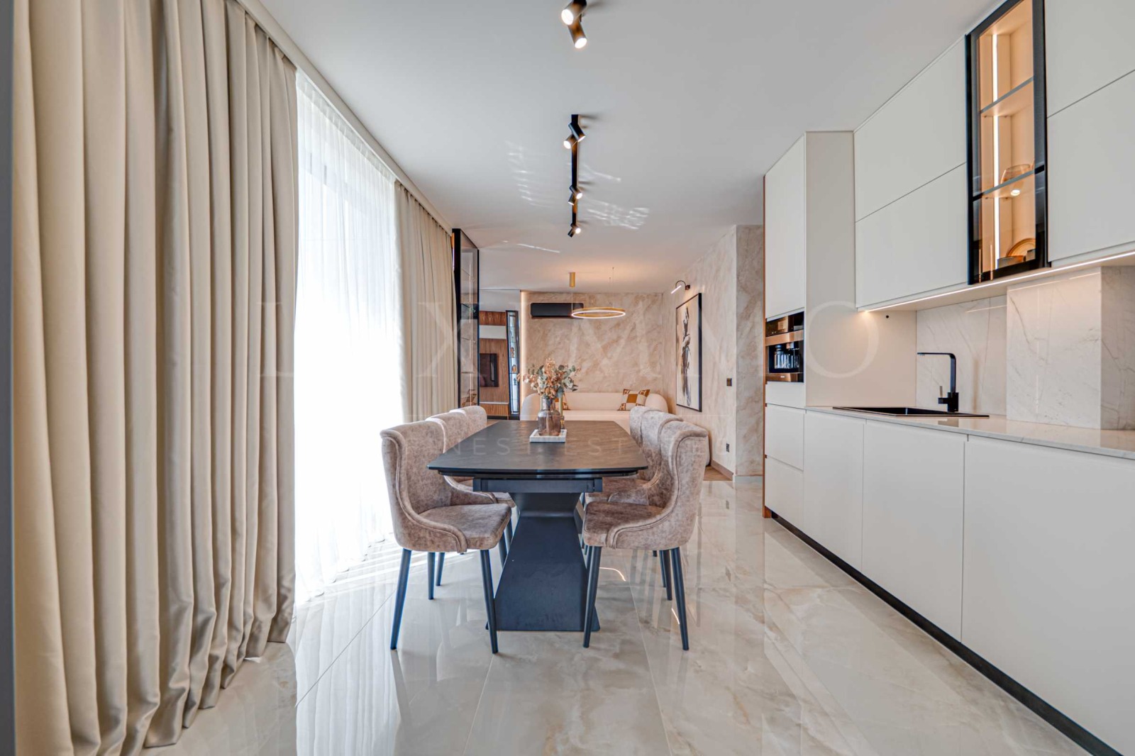 Продава 3-СТАЕН, гр. София, Кръстова вада, снимка 5 - Апартаменти - 54327285