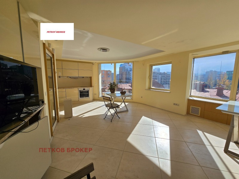 Продава МНОГОСТАЕН в град София, Манастирски ливади - 310 кв.м / 580 000 € » 1 134 381.40 лв., ПЕТКОВ БРОКЕР