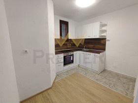 2 bedroom Balchik, region Dobrich 1