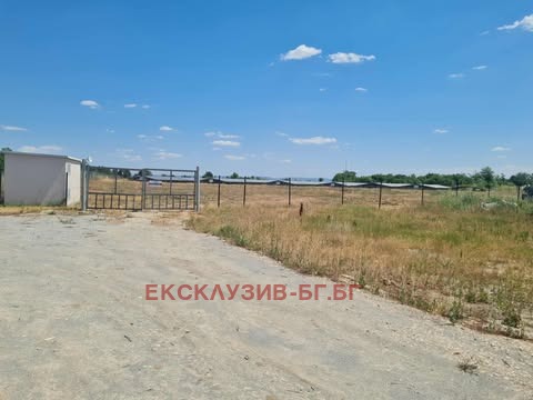 Продава  Парцел град Шумен , Промишлена зона , 5569 кв.м | 50525729 - изображение [2]
