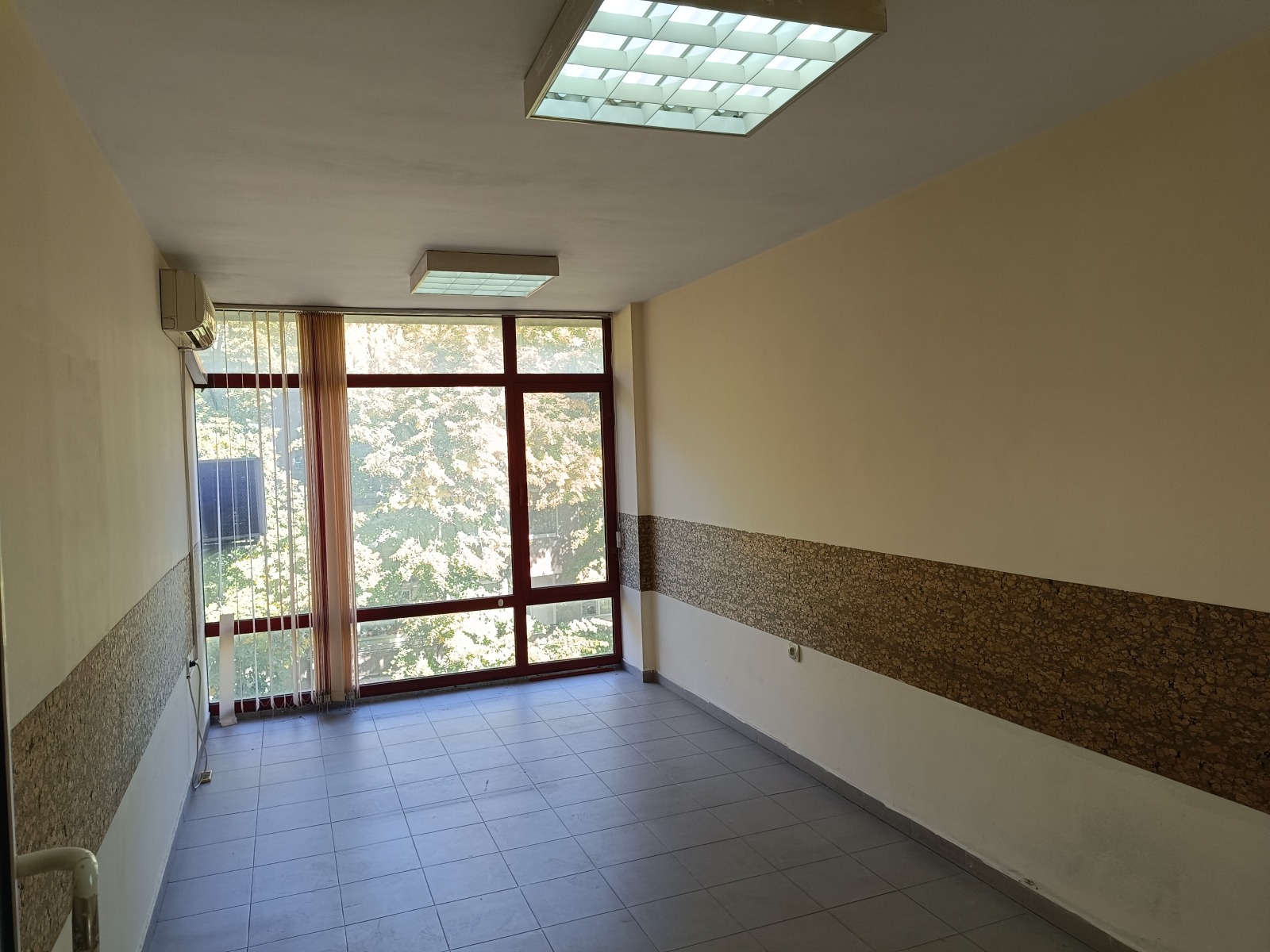 Продава ОФИС, гр. Стара Загора, Център, снимка 3 - Офиси - 56376566