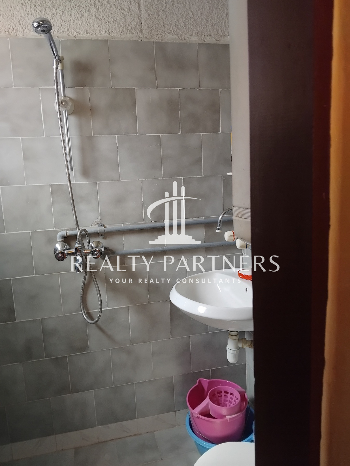 Продава КЪЩА, с. Долни Раковец, област Перник, снимка 16 - Къщи - 55415794