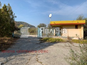 Продажба на имоти в с. Врачеш, област София - изображение 4 