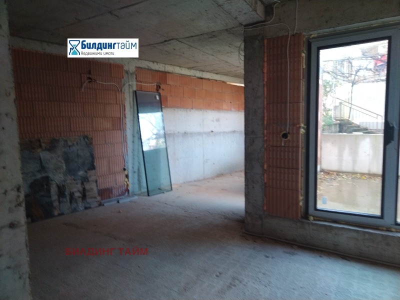 Продава 2-СТАЕН, гр. Шумен, Център, снимка 2 - Апартаменти - 52493484