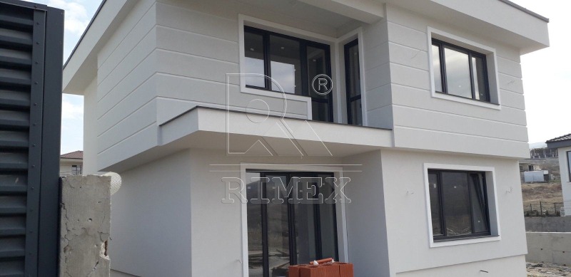 À venda  Casa região Plovdiv , Belachtchica , 155 m² | 17765314 - imagem [4]