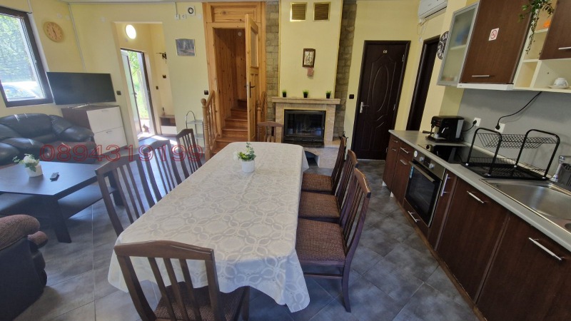 Продава КЪЩА, гр. Трявна, област Габрово, снимка 10 - Къщи - 52814525