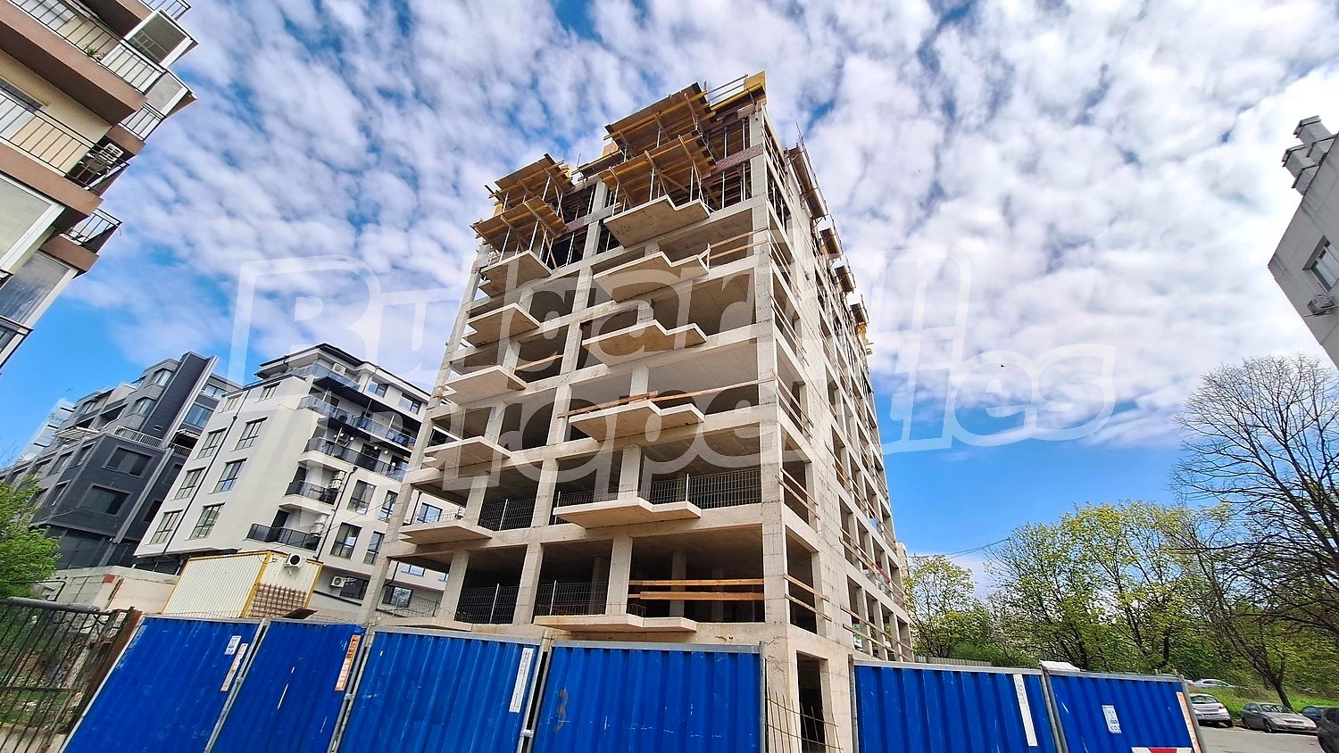 Продава 3-СТАЕН, гр. Варна, Левски 1