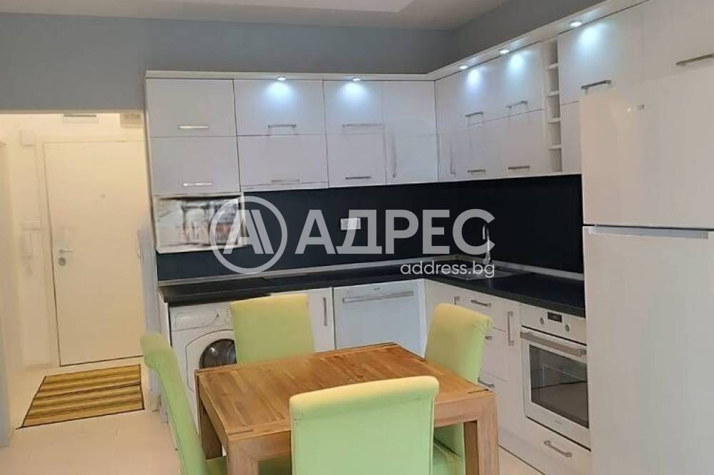 Продава 3-СТАЕН, гр. София, Център, снимка 2 - Апартаменти - 55101461