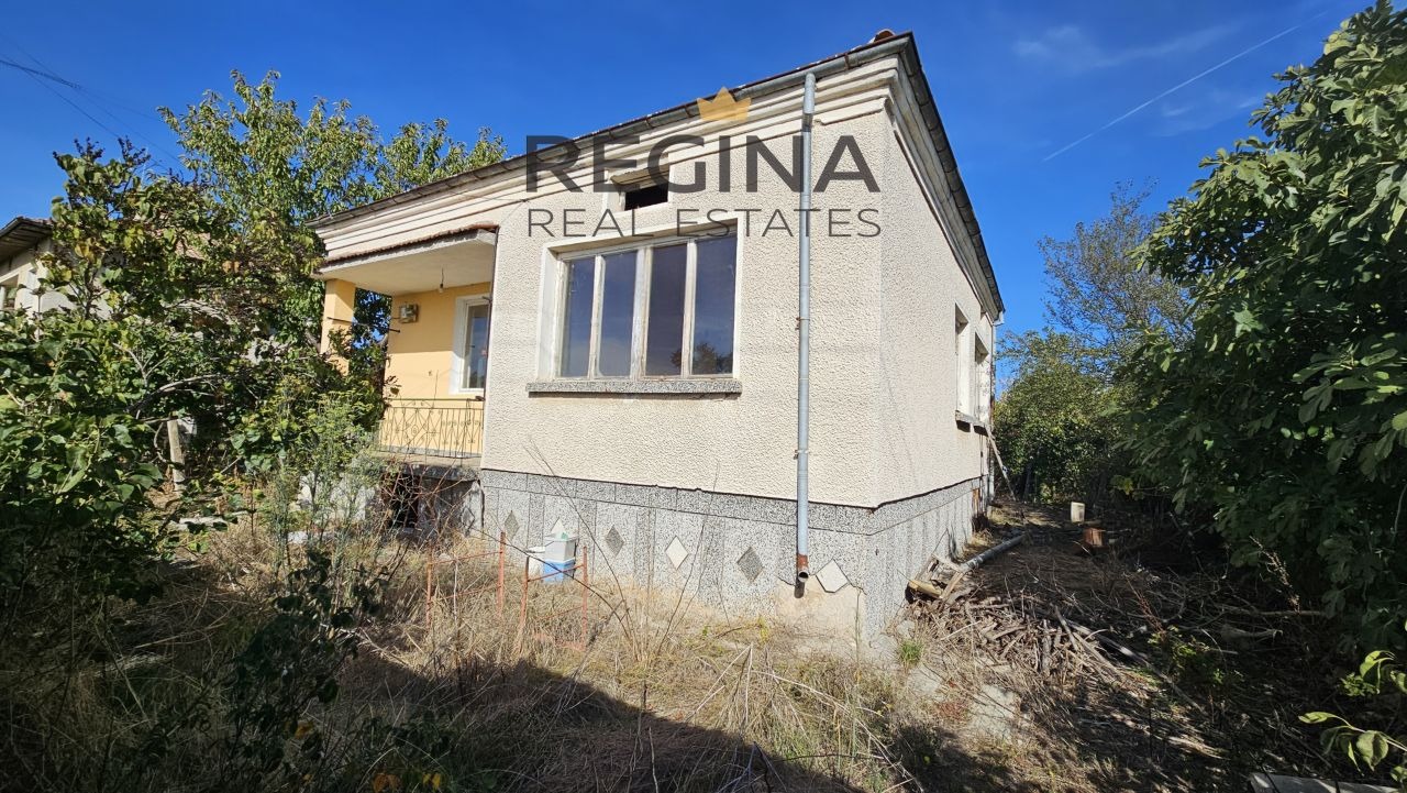 Продава КЪЩА, с. Беловица, област Пловдив, снимка 3 - Къщи - 53912945