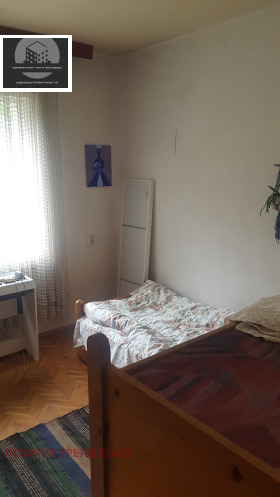 3 slaapkamers Dupnitsa, regio Kjoestendil 4