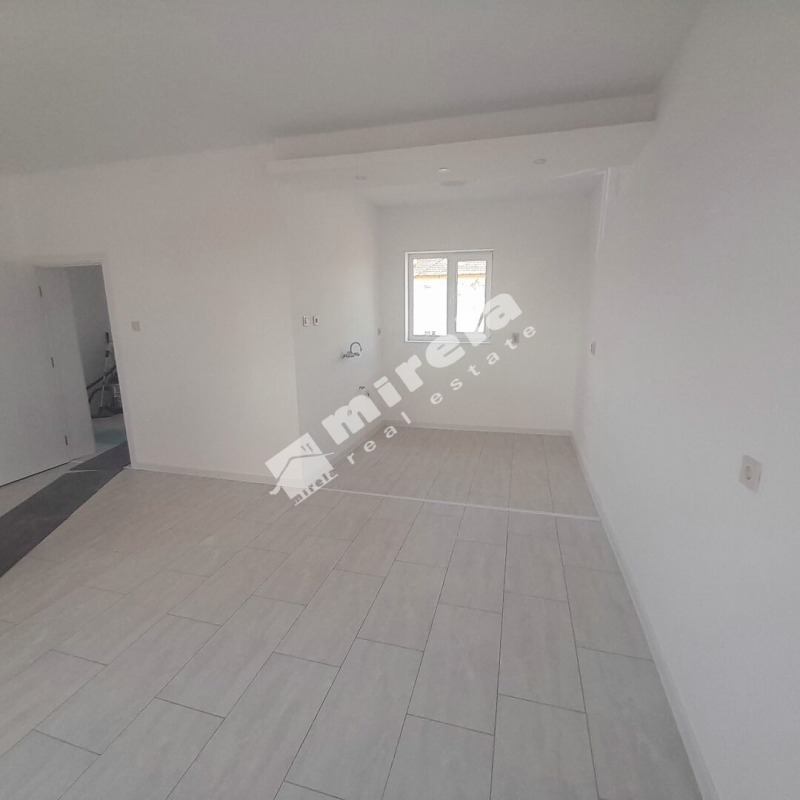 Продава  2-стаен, град Бургас, Черно море • 62 500 EUR • ID 84091996 — holmes.bg - [1] 