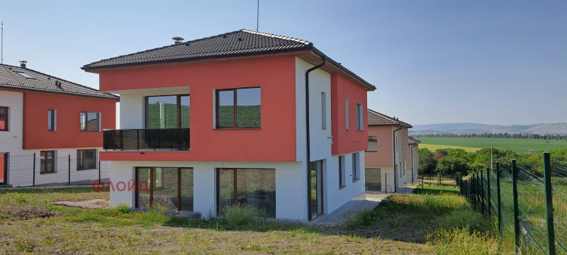 Продава  Къща област София , с. Хераково , 235 кв.м | 24567614 - изображение [2]