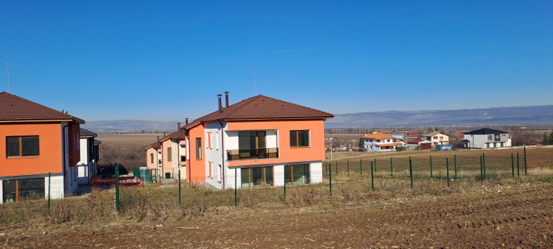 Продава КЪЩА, с. Хераково, област София област, снимка 4 - Къщи - 51483684