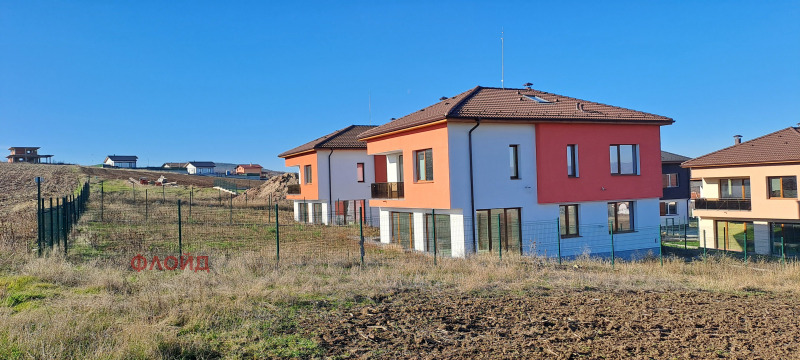 Продава КЪЩА, с. Хераково, област София област, снимка 5 - Къщи - 51483684