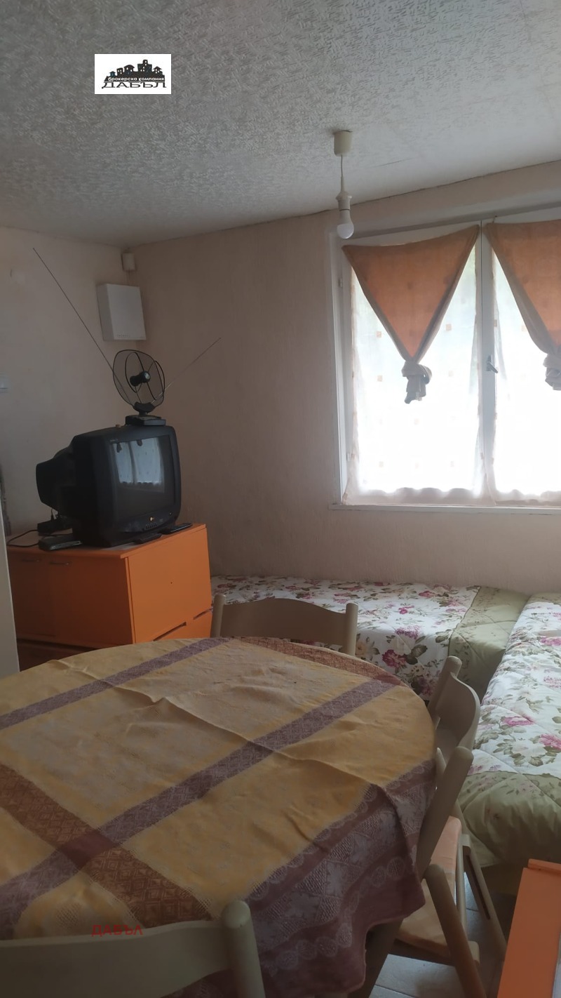 Продава КЪЩА, гр. София, с. Герман, снимка 2 - Къщи - 52288750