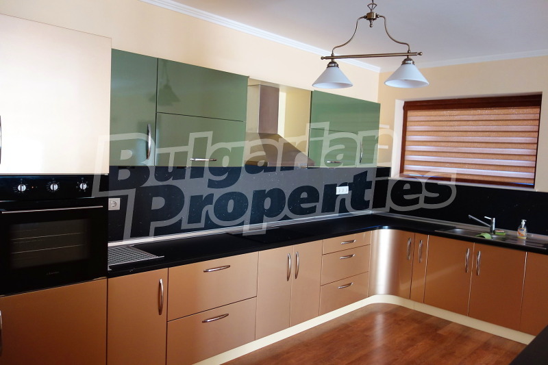 Продава КЪЩА, с. Николаевка, област Варна, снимка 9 - Къщи - 52664386