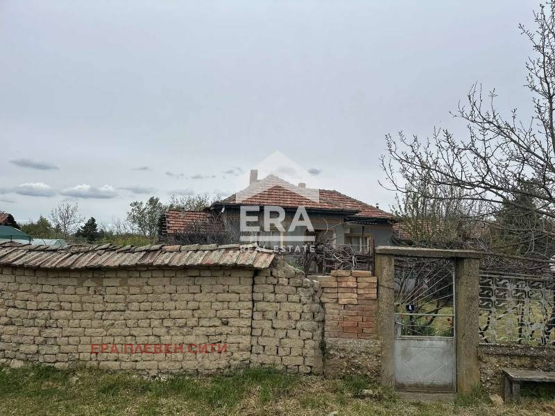 Продава КЪЩА, с. Вълчитрън, област Плевен, снимка 3 - Къщи - 54514538