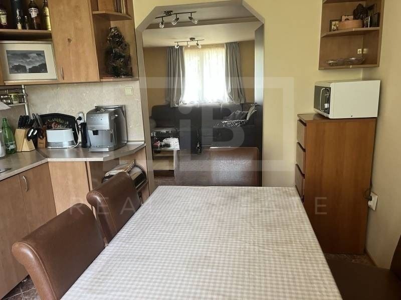 Продава КЪЩА, гр. София, в.з.Киноцентъра 3 част, снимка 4 - Къщи - 55122307
