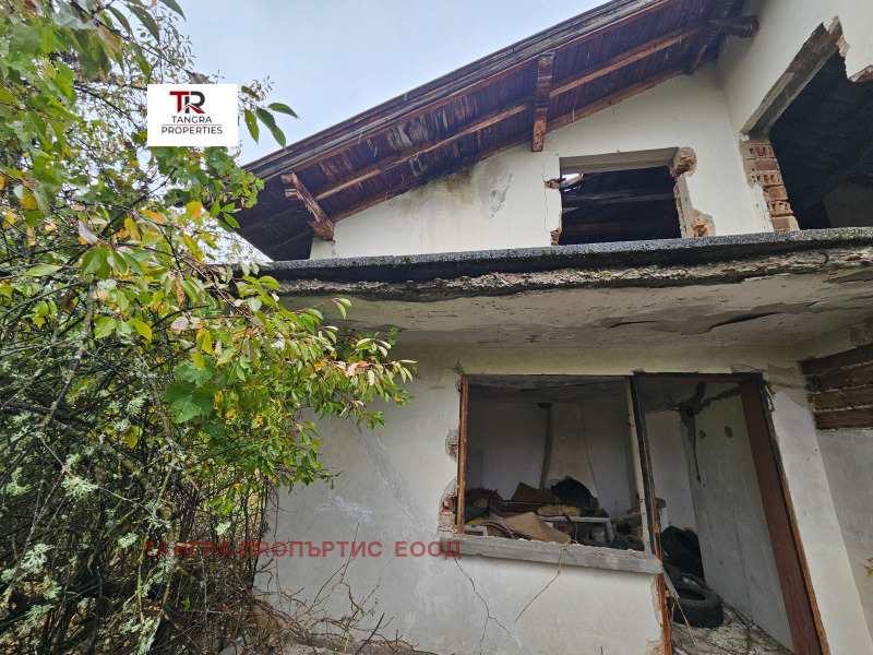 Продава ВИЛА, с. Калище, област Перник, снимка 5 - Вили - 52122875