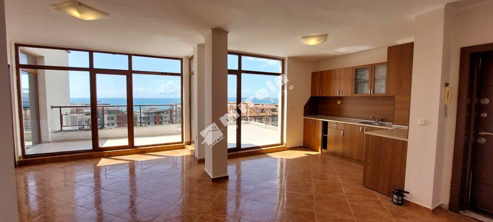 Продава 3-СТАЕН, гр. Свети Влас, област Бургас, снимка 2 - Апартаменти - 53674661