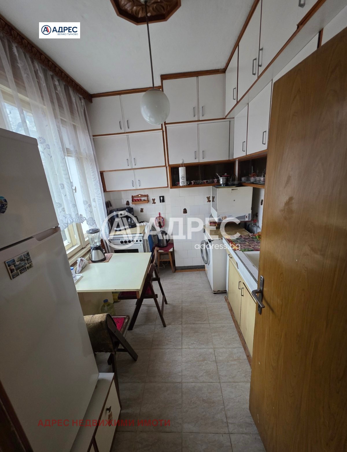 Продава МНОГОСТАЕН, гр. Велико Търново, Център, снимка 4 - Апартаменти - 55043435