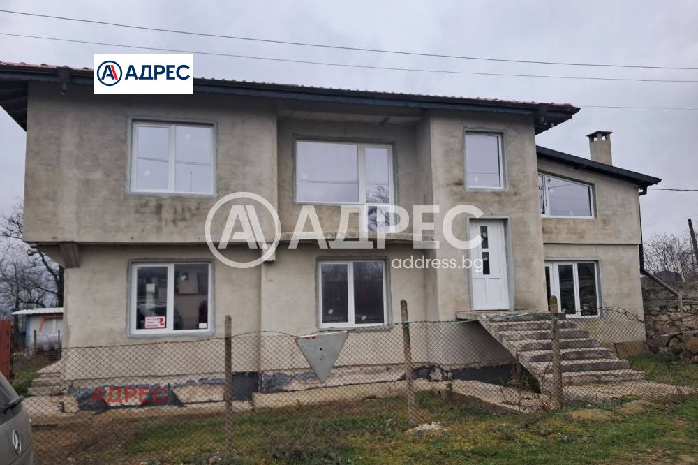 Продава КЪЩА, с. Близнаци, област Варна, снимка 3 - Къщи - 54073089