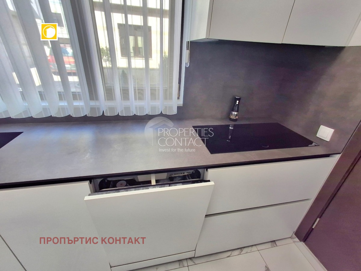 Продава КЪЩА, гр. Бургас, Сарафово, снимка 3 - Къщи - 54210485