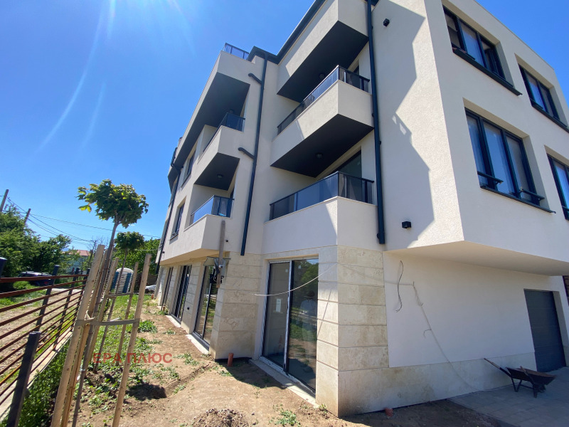 Na sprzedaż  1 sypialnia Sofia , Wrażdebna , 70 mkw | 72441459 - obraz [15]