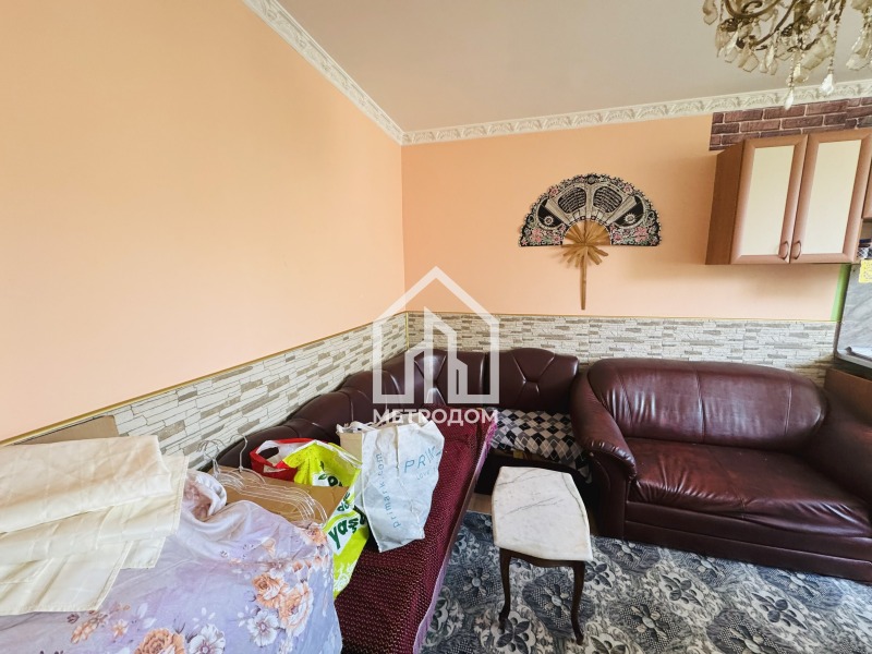 Na prodej  2 ložnice Sofia , Botunec , 72 m2 | 61450975 - obraz [10]