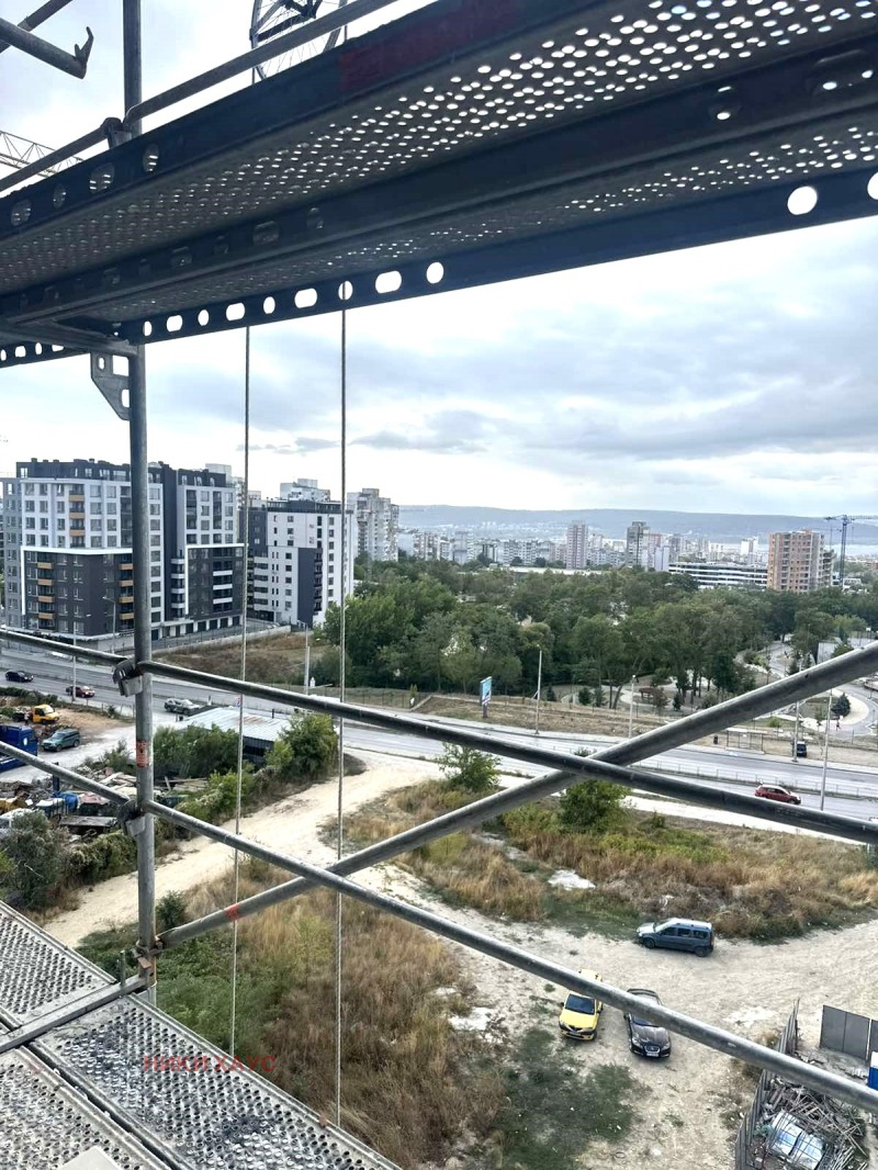 Продава  3-стаен град Варна , Възраждане 4 , 123 кв.м | 60175122 - изображение [3]