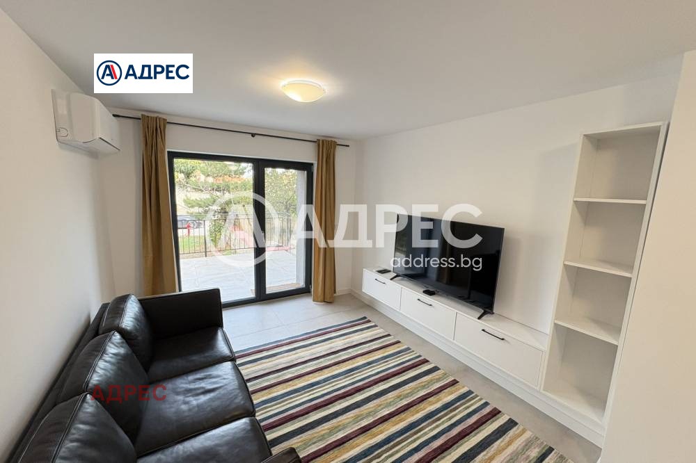 Продава МНОГОСТАЕН, гр. Варна, Галата, снимка 2 - Апартаменти - 54136001