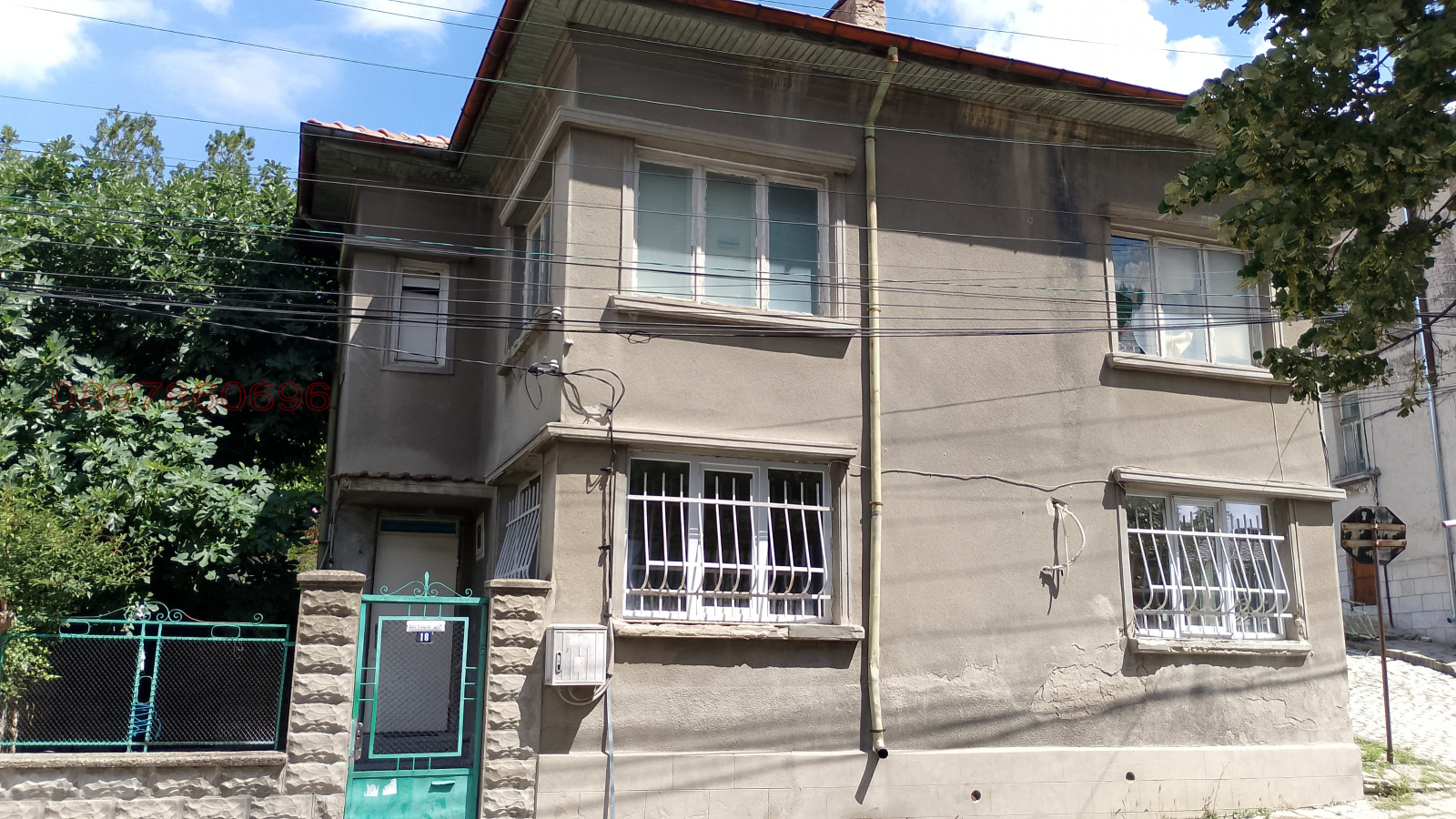 Продава КЪЩА, гр. Шумен, Център, снимка 2 - Къщи - 53692727