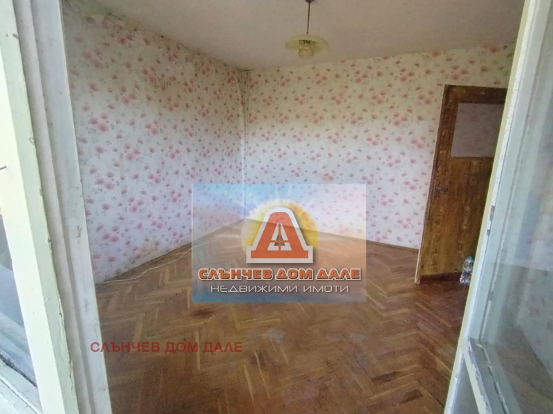 На продаж  1 спальня Шумен , Тракия , 58 кв.м | 79967901 - зображення [3]