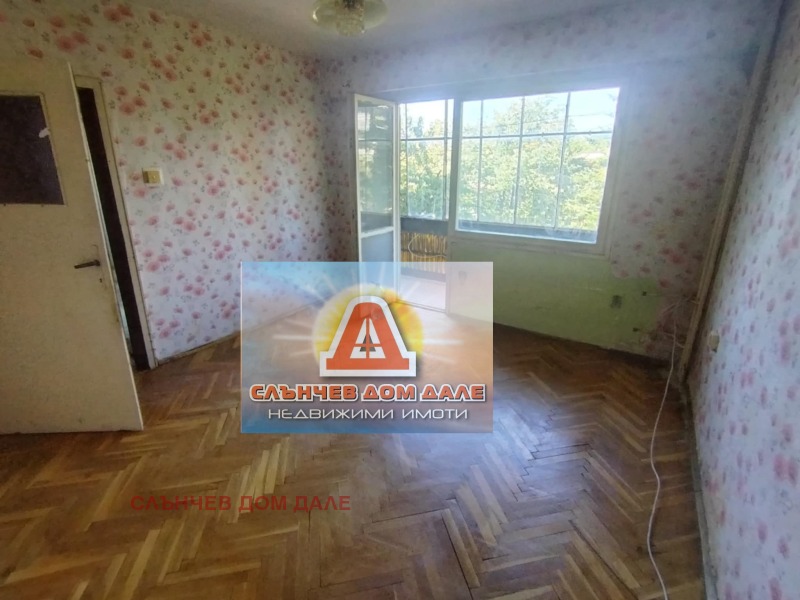 На продаж  1 спальня Шумен , Тракия , 58 кв.м | 79967901 - зображення [2]