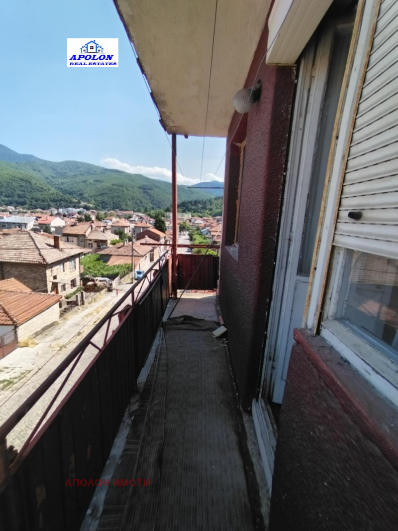 Продава  Етаж от къща област Пазарджик , гр. Пещера , 130 кв.м | 26089476 - изображение [2]