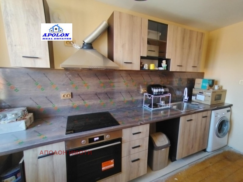 Продава  Етаж от къща област Пазарджик , гр. Пещера , 130 кв.м | 26089476 - изображение [9]