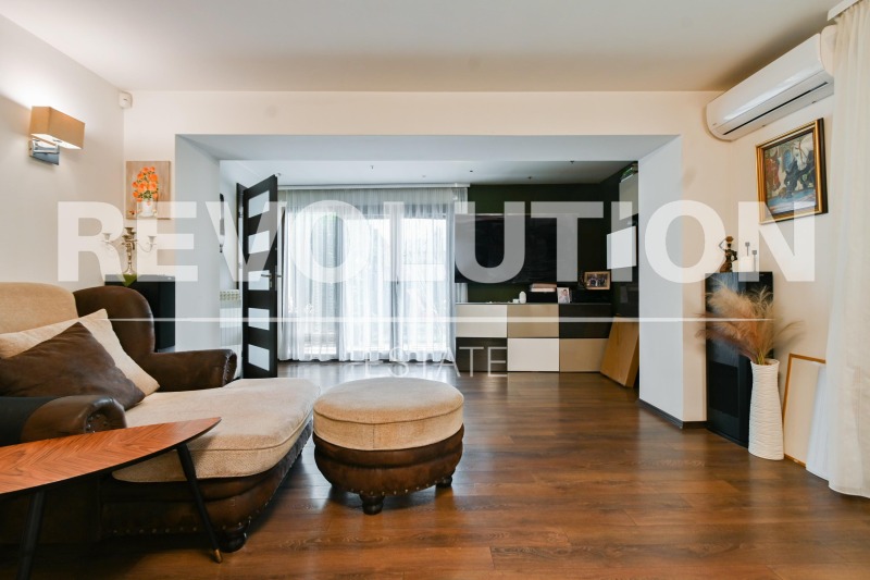 In vendita  Casa Sofia , Levski V , 237 mq | 18925833 - Immagine [2]