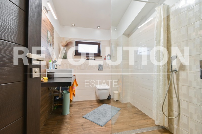 In vendita  Casa Sofia , Levski V , 237 mq | 18925833 - Immagine [16]