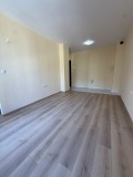 Продава 1-СТАЕН, град Бургас, Меден рудник - зона Б • 70000 € / 136908.10 лв. • 52383359 3