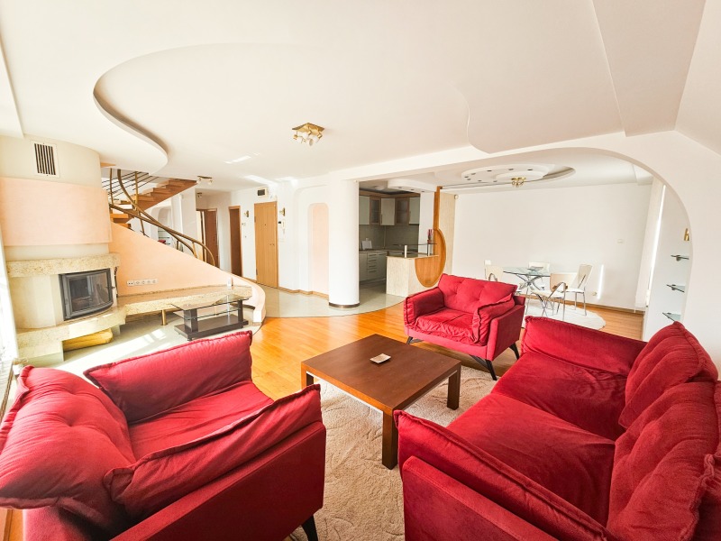 Продава МНОГОСТАЕН в град София, Лозенец - 225 кв.м / 716 800 € » 1 401 938.94 лв., НАДИЛЕНА РИЪЛ ЕСТЕЙТС
