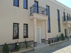 Casa Sarafovo, Burgas
