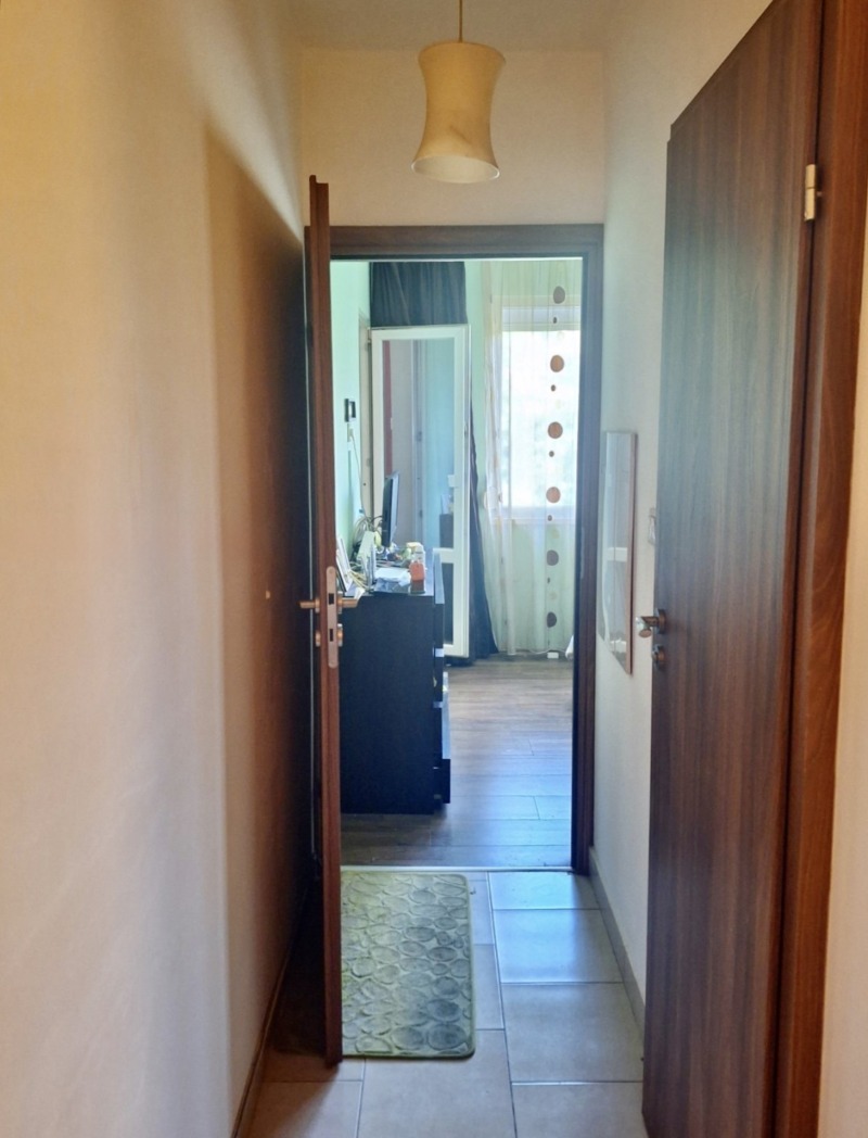 De vânzare  1 dormitor Sofia , Nadejda 2 , 47 mp | 55799098