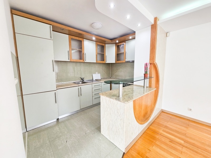 Продава МНОГОСТАЕН, гр. София, Лозенец, снимка 4 - Апартаменти - 53491865