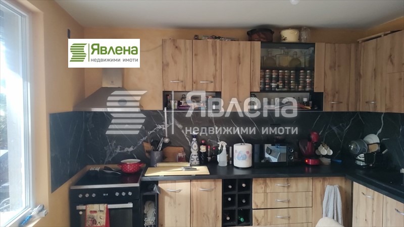 Продава КЪЩА, с. Студена, област Перник, снимка 3 - Къщи - 49364982